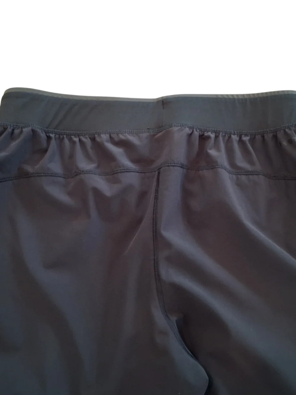 Under Armour Men’s Black Athletic Track Pants Size Large